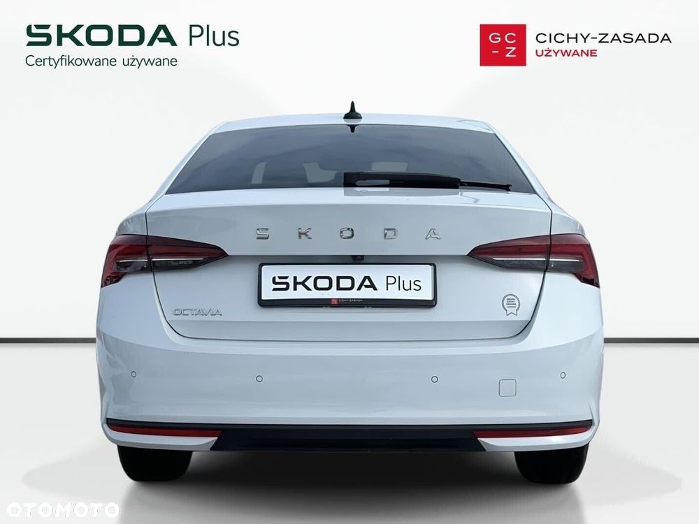 Skoda Octavia 2.0 TDI Selection DSG - 5