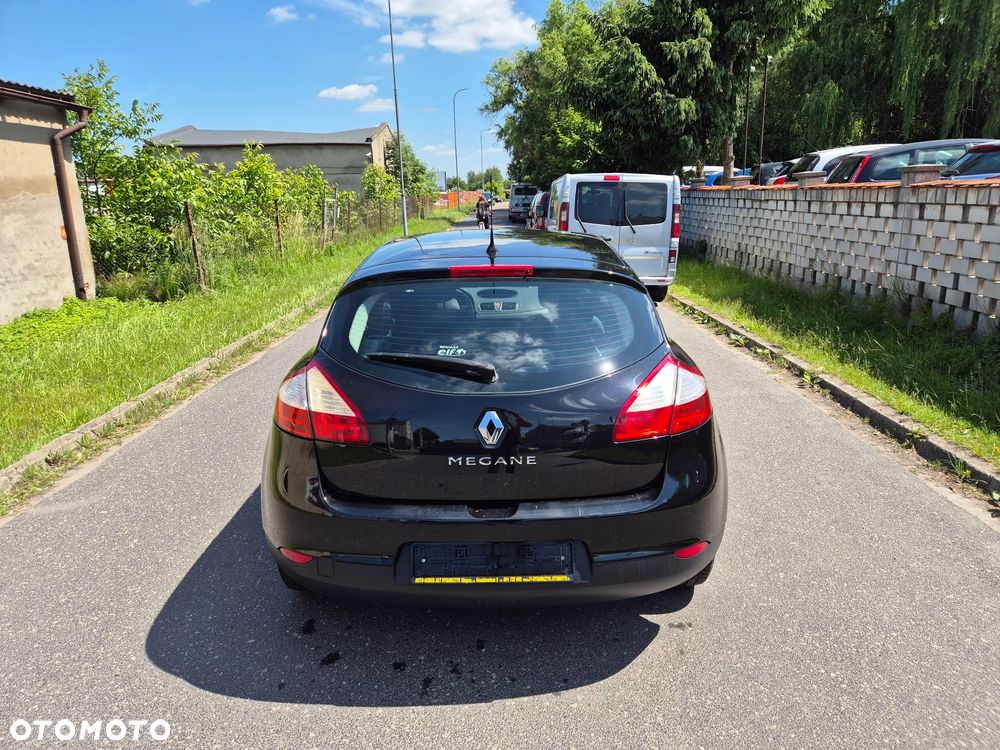 Renault Megane 1.6 16V 100 Expression - 9