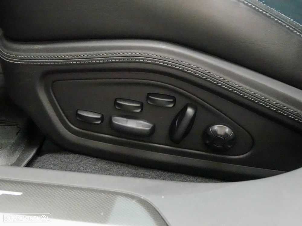 Porsche Taycan Turbo GT - 21