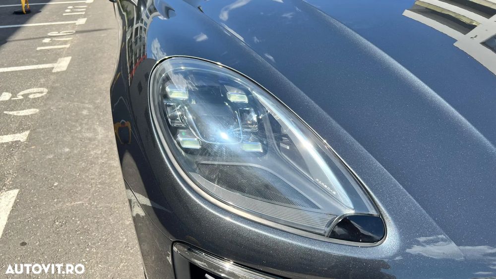 Porsche Macan - 16