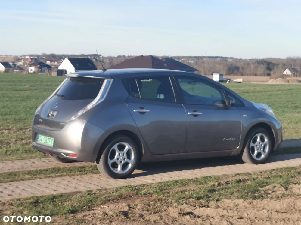 Nissan Leaf 30 kWh (mit Batterie) Acenta - 4
