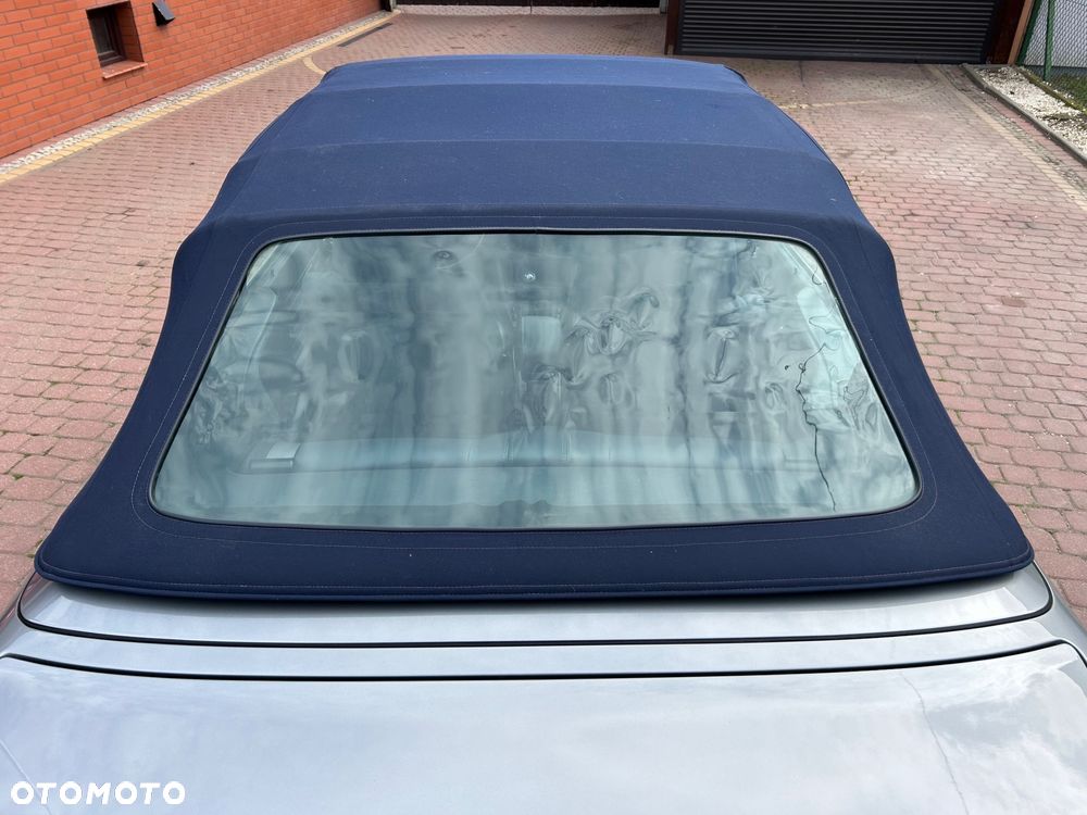 BMW Seria 3 320i - 12