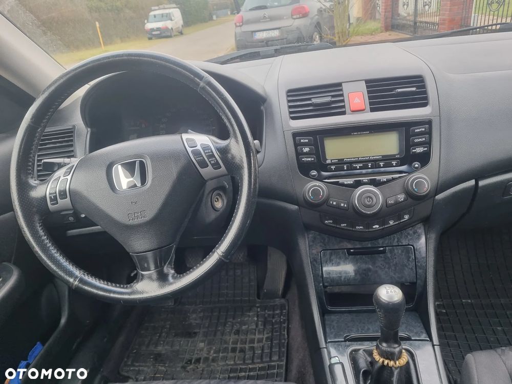 Honda Accord 2.0 Comfort - 6