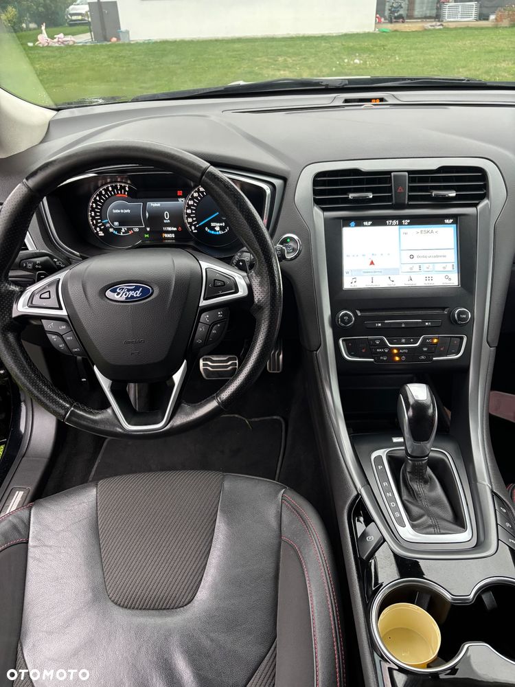 Ford Mondeo 2.0 EcoBoost STart-Stopp Autom ST-Line - 10