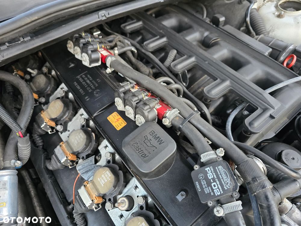 BMW Seria 3 323i - 38