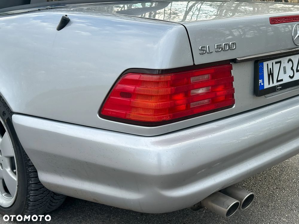 Mercedes-Benz SL - 22