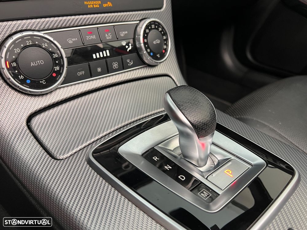 Mercedes-Benz SLC 250 d 9G-TRONIC RedArt Edition - 12