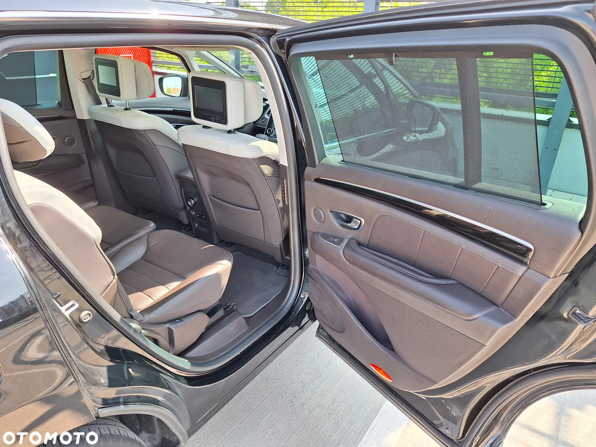 Renault Espace 2.0 Blue dCi Initiale Paris EDC - 24