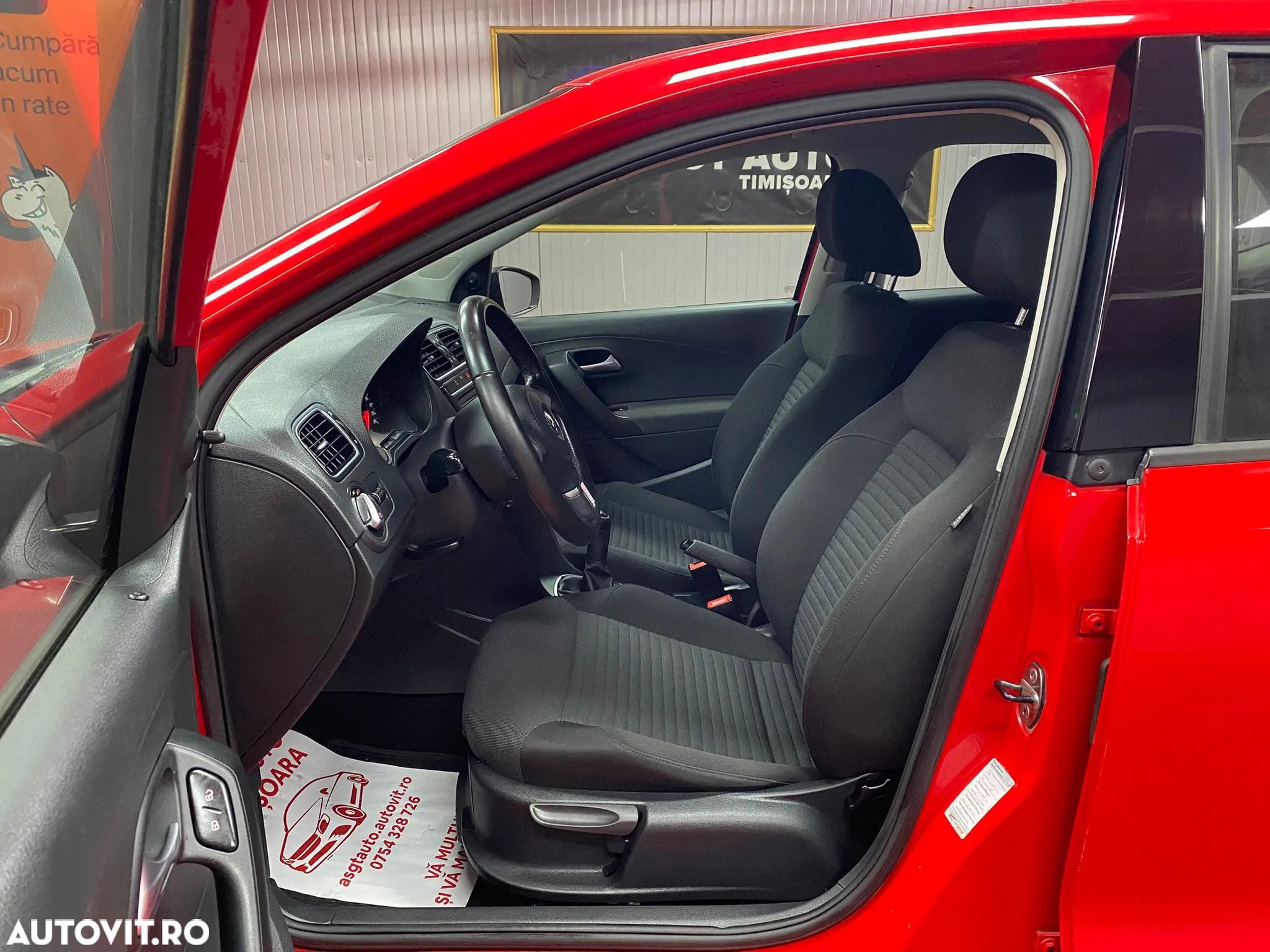 Volkswagen Polo - 11