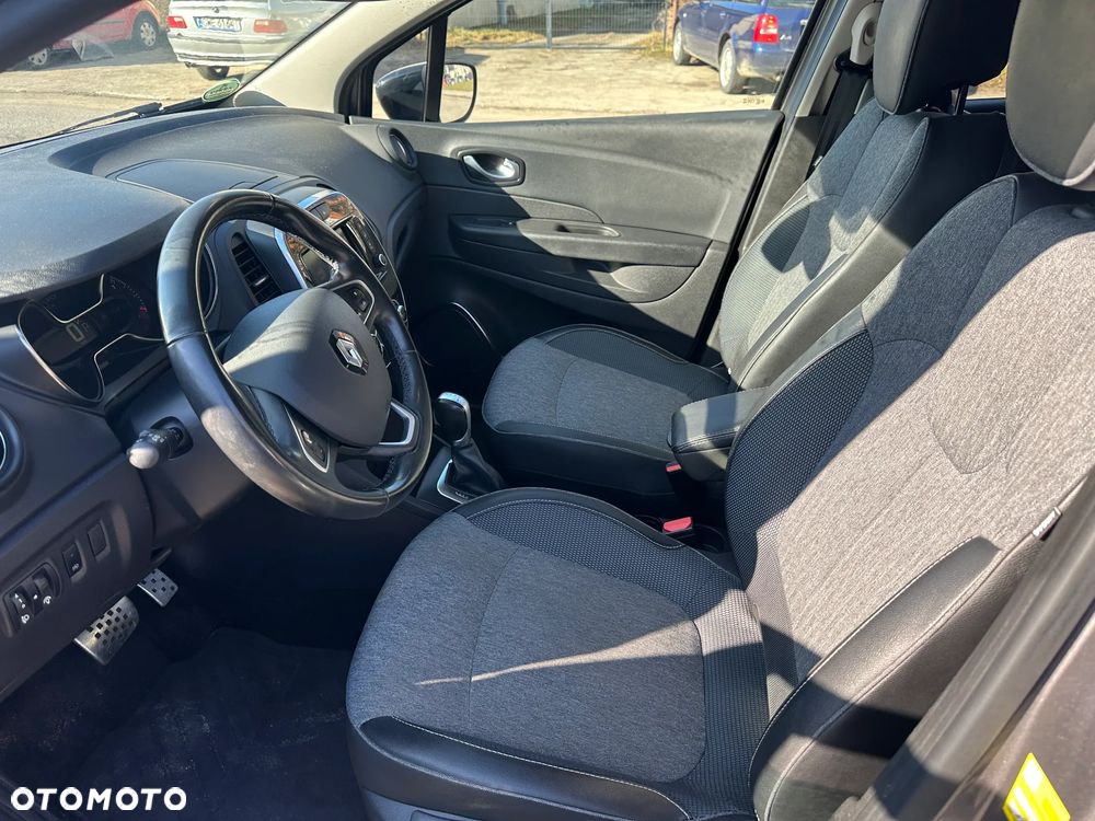 Renault Captur 1.2 Energy TCe Night&Day EDC - 4