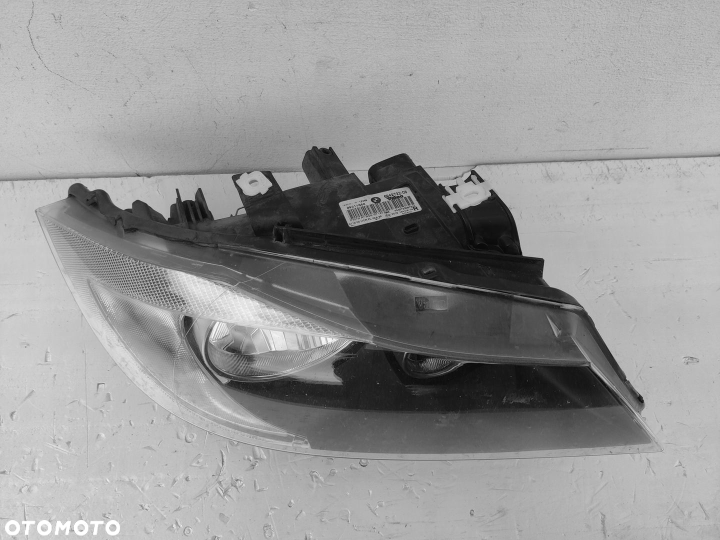 Lampa prawy przód BMW E90 - 2