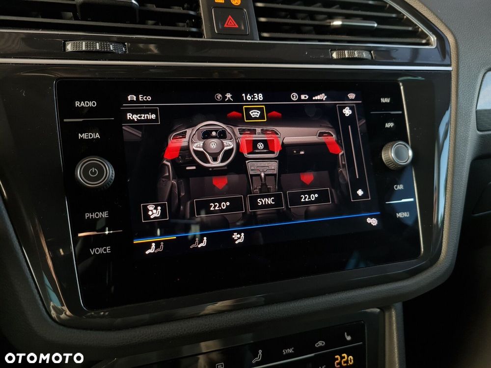 Volkswagen Tiguan 2.0 TSI 4Mot Life DSG - 25