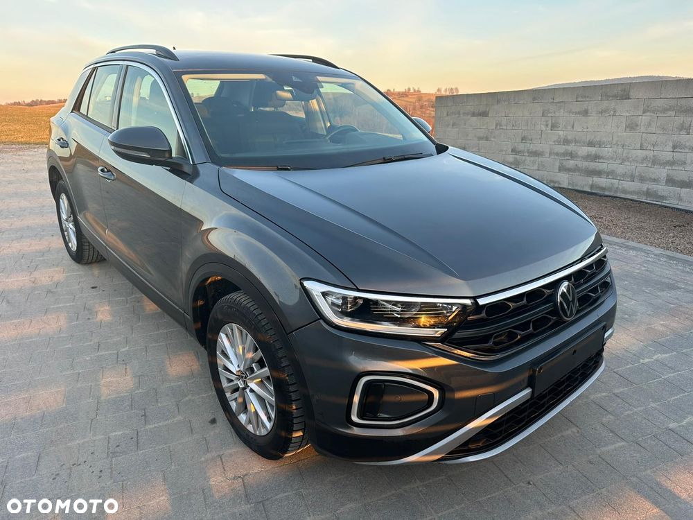 Volkswagen T-Roc - 1