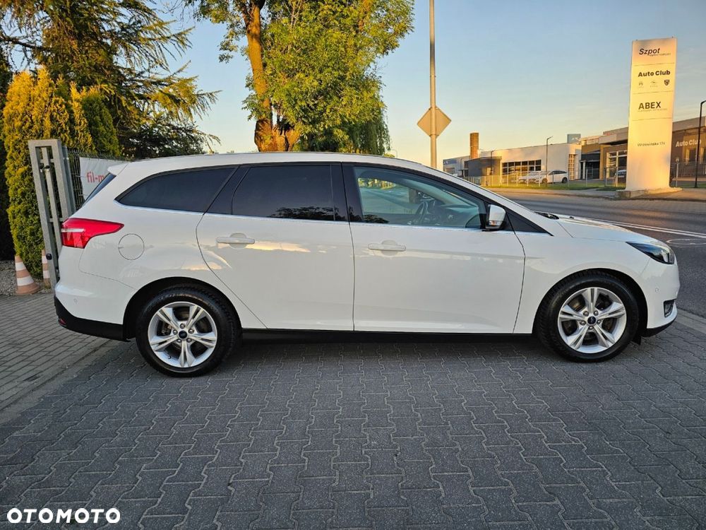 Ford Focus - 13