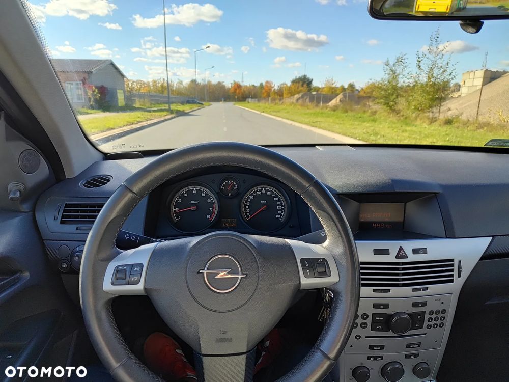 Opel Astra III 1.4 Enjoy - 15