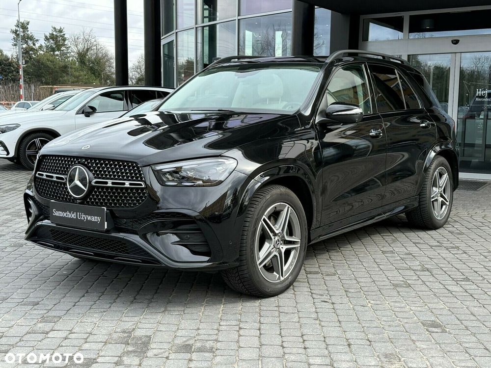 Mercedes-Benz GLE - 1