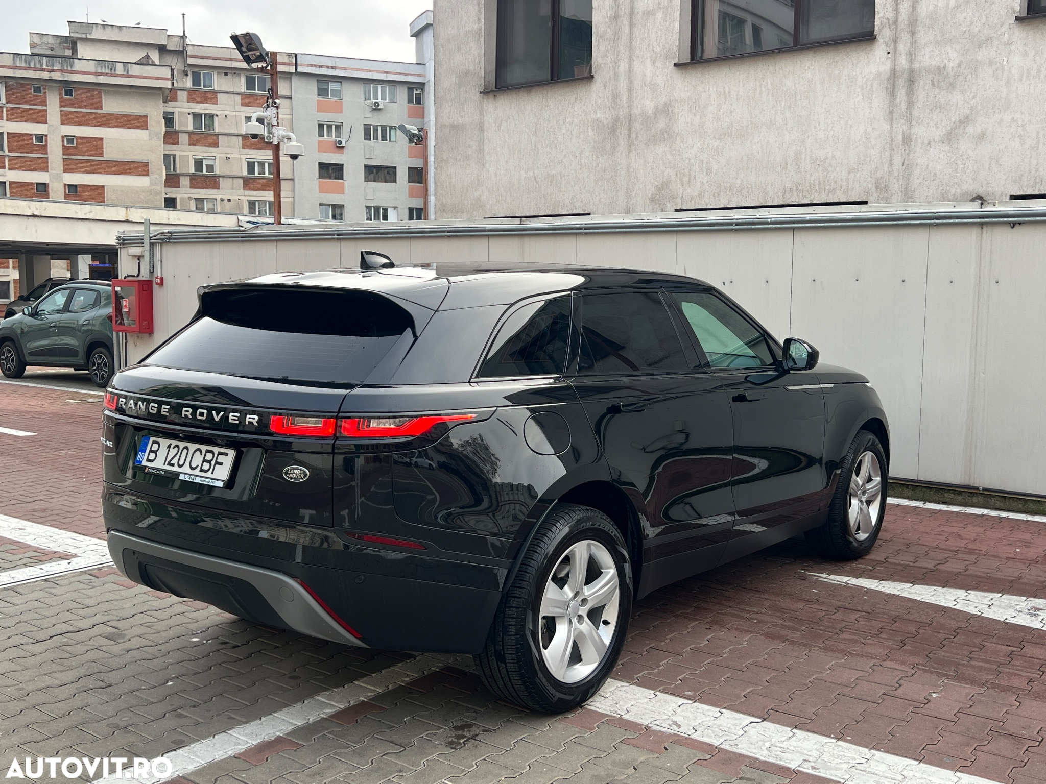 Land Rover Range Rover Velar 2.0 P250 S - 6