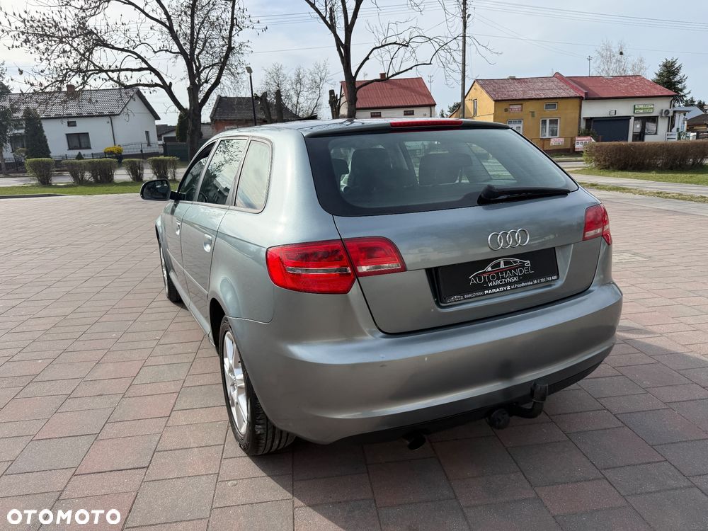 Audi A3 Sportback 1.6 Attraction - 26