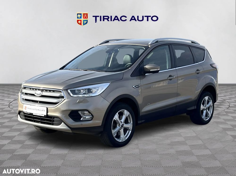 Ford Kuga - 1