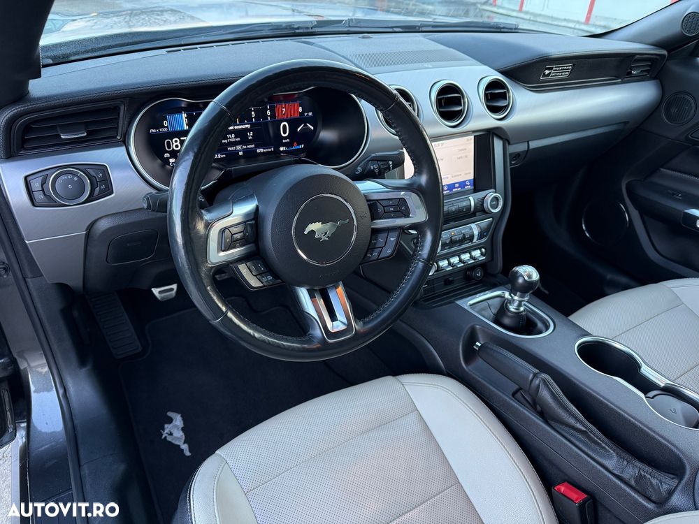 Ford Mustang 2.3 EcoBoost - 28