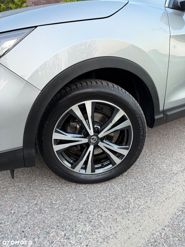 Nissan Qashqai 1.2 DIG-T Xtronic 360 - 22