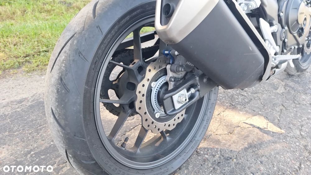 Honda Hornet - 34