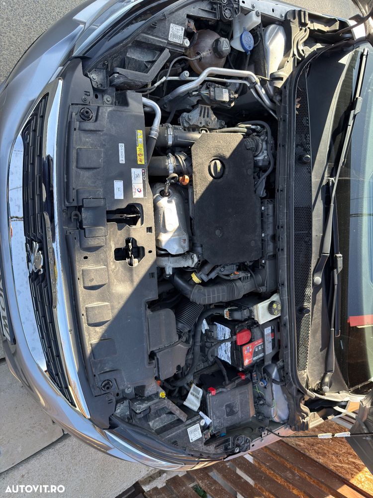 Peugeot 308 BlueHDi FAP 130 EAT8 Stop & Start Allure - 22