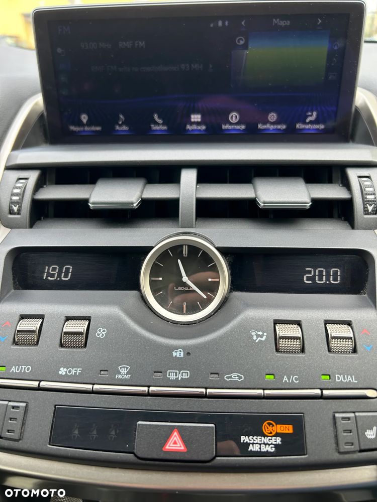 Lexus NX 300 Prestige AWD - 16