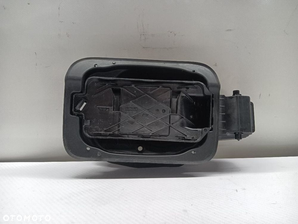 KLAPKA WLEWU PALIWA SKODA KAROQ 575809702 - 1