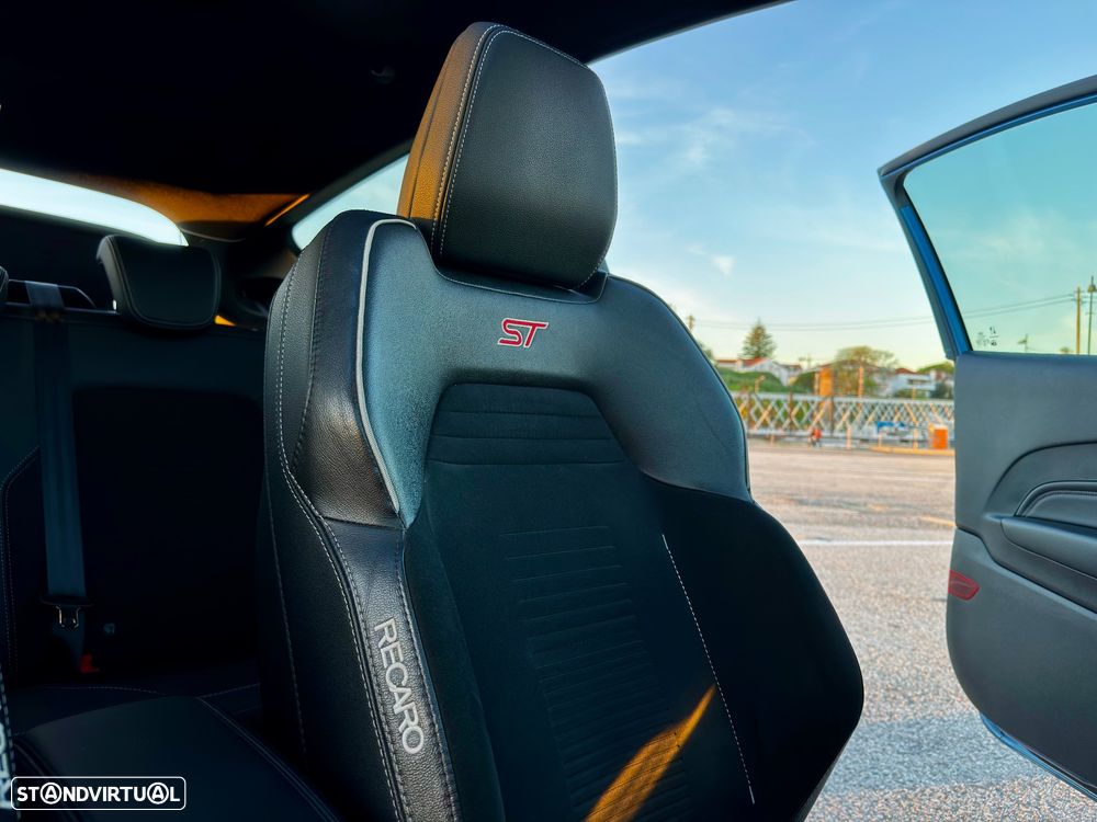 Ford Fiesta 1.5 EcoBoost ST High - 45