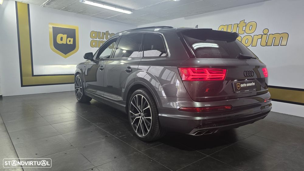 Audi SQ7 - 16