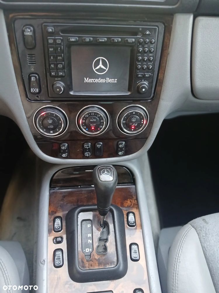 Mercedes-Benz ML - 23
