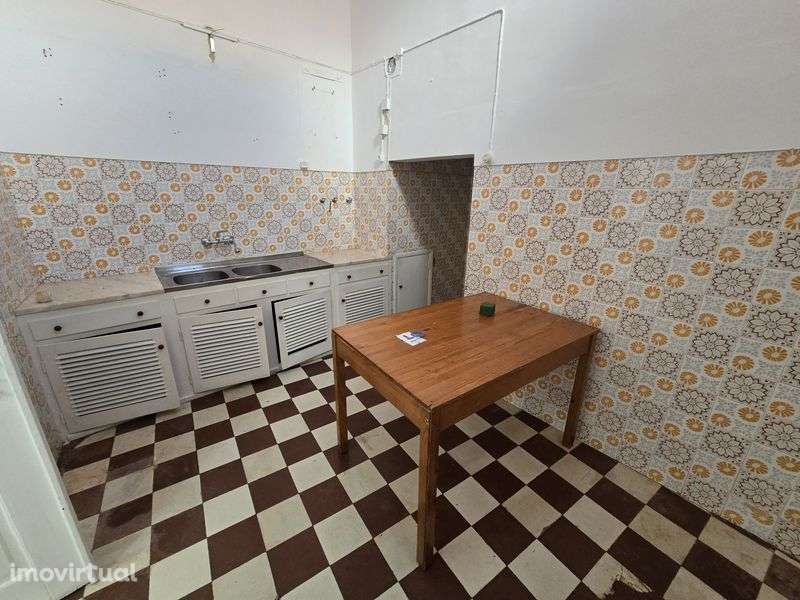 T5 para alugar no centro de Évora - Grande imagem: 3/10