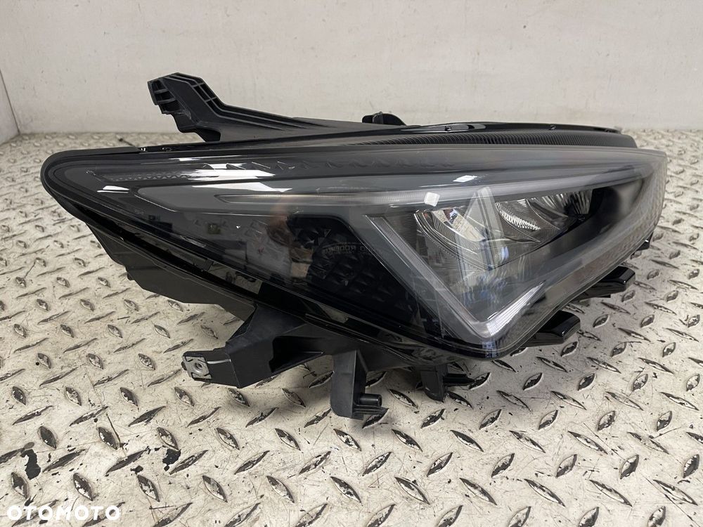 CUPRA BORN 21- LAMPA PRAWA PRZEDNIA PRAWY PRZÓD FULL LED EUROPA - 5