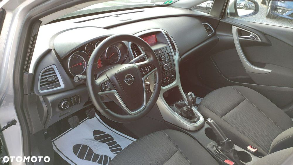 Opel Astra - 31