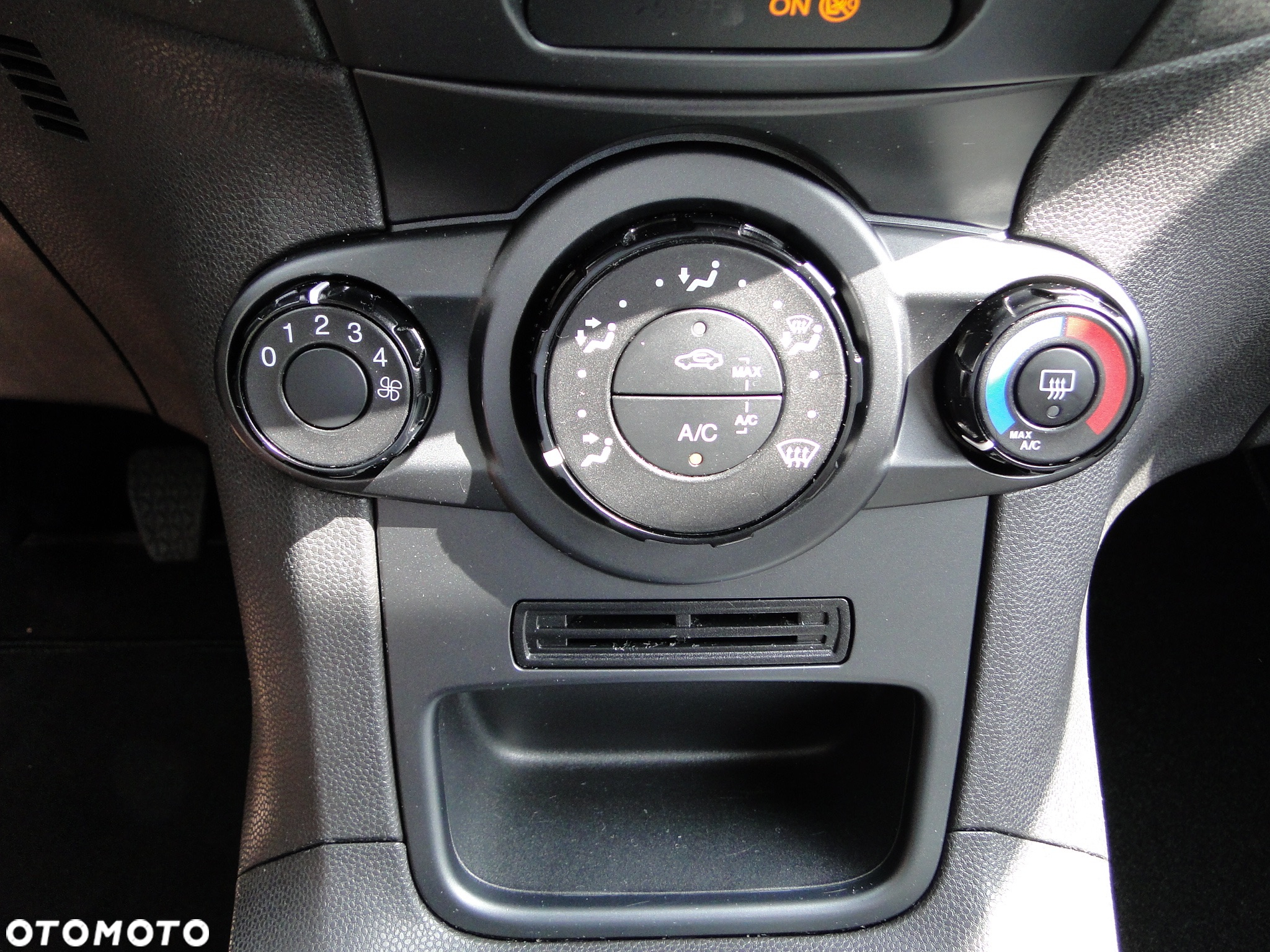 Ford Fiesta 1.25 Celebration - 20