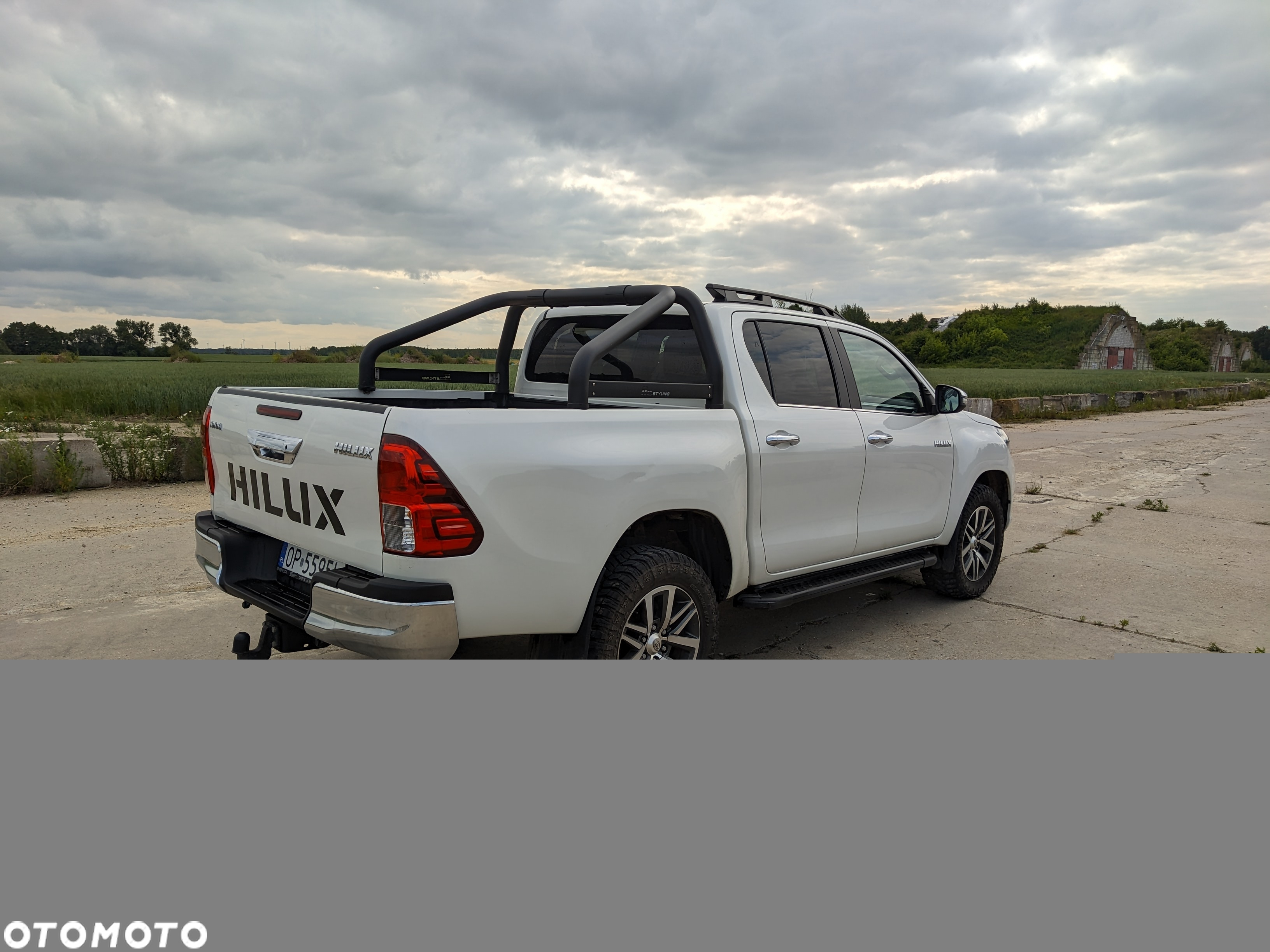 Toyota Hilux 2.4 D-4D Double Cab SR5 4x4 - 2