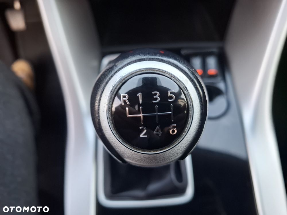 Mitsubishi Eclipse Cross 1.5 T GPF Invite Plus - 31