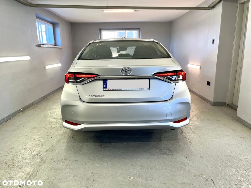 Toyota Corolla 1.6 Comfort - 13