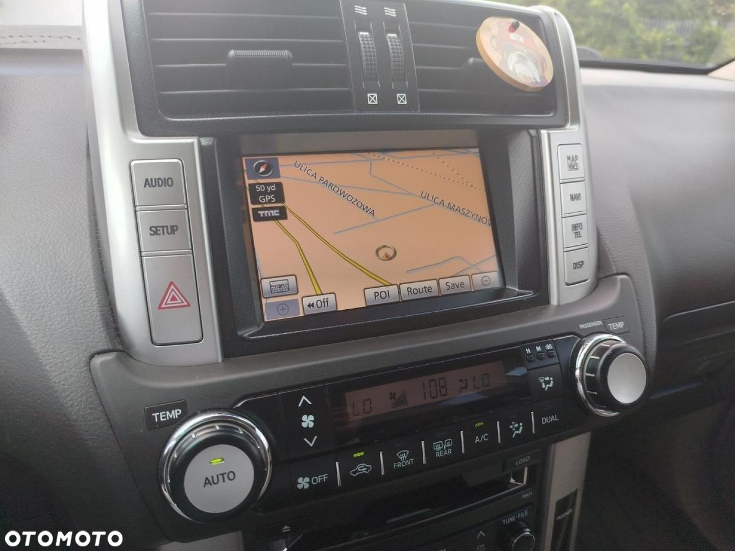 Toyota Land Cruiser - 17