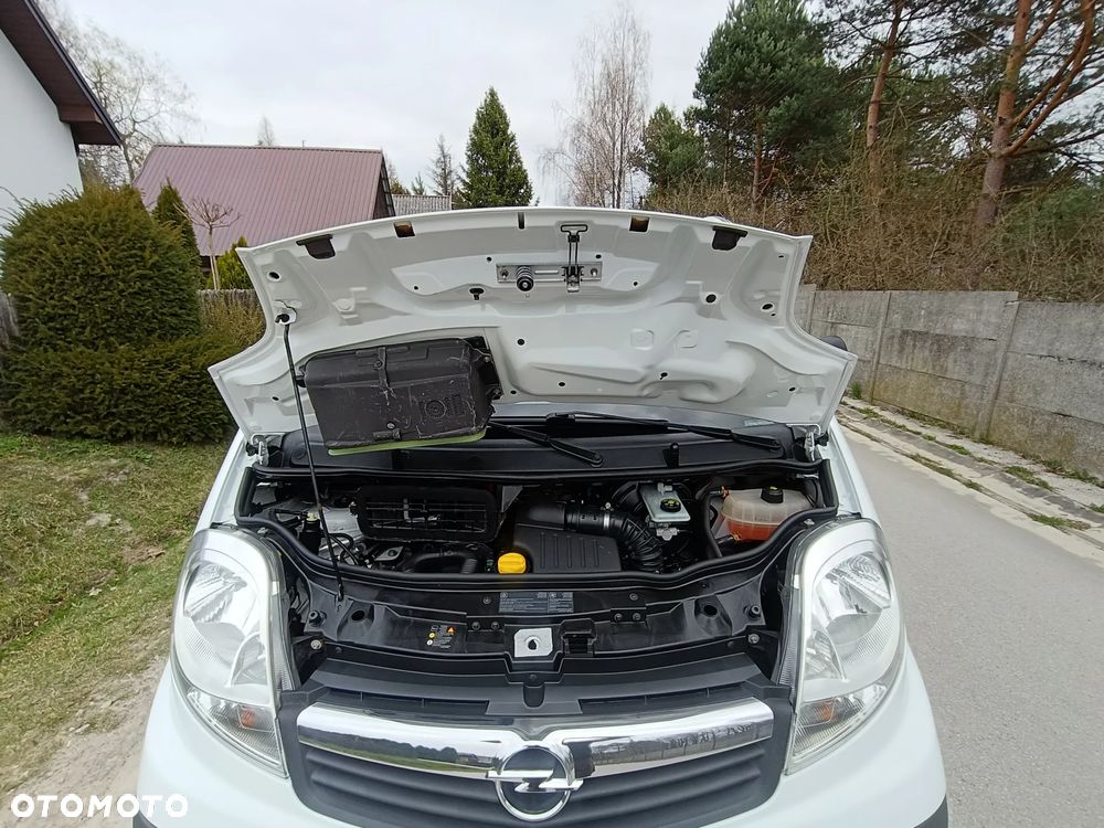 Opel Vivaro - 23