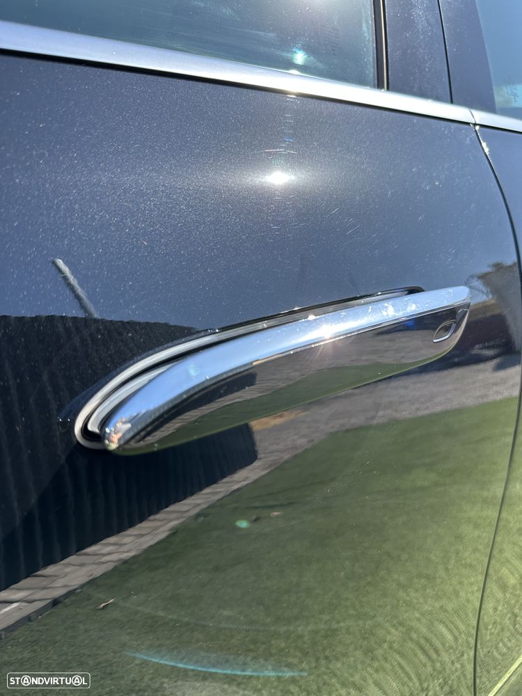 Mercedes-Benz E 300 e - 59