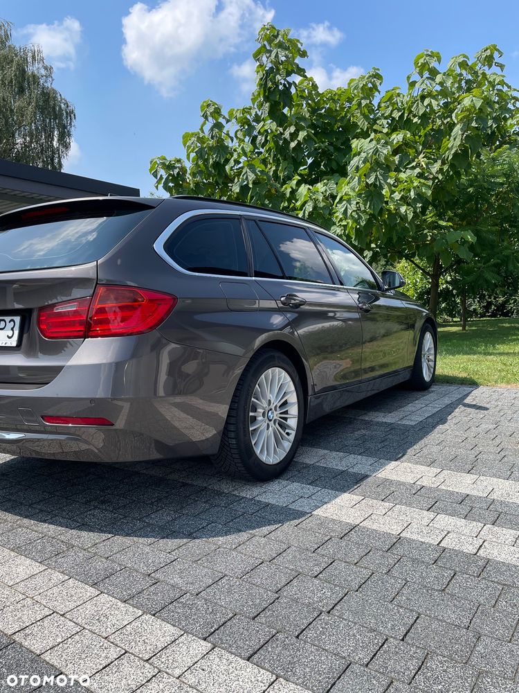 BMW Seria 3 318d Luxury Line - 6