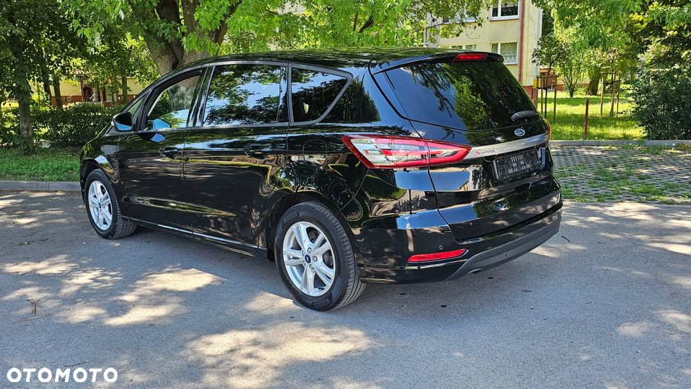 Ford S-Max - 41
