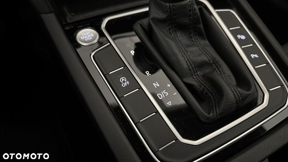 Volkswagen Passat 2.0 TDI EVO Business DSG - 20