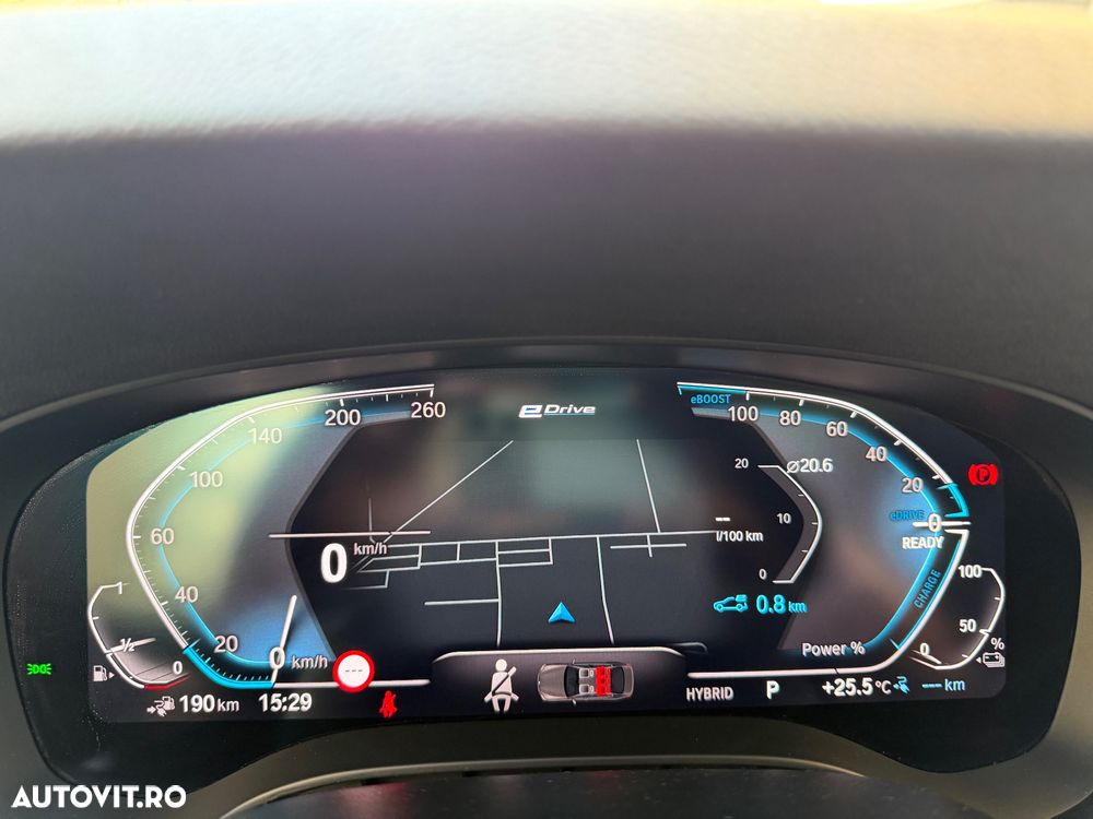 BMW Seria 5 530e xDrive Aut. Luxury Line - 9