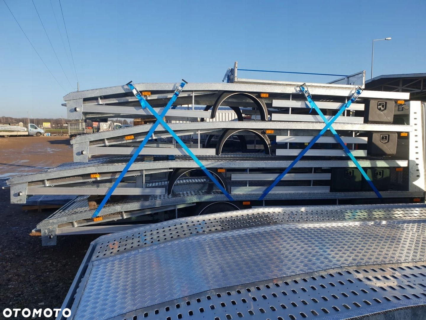 NAJAZDY - AUTOLAWETA - ALU-STAL - W MAGAZYNIE - 5