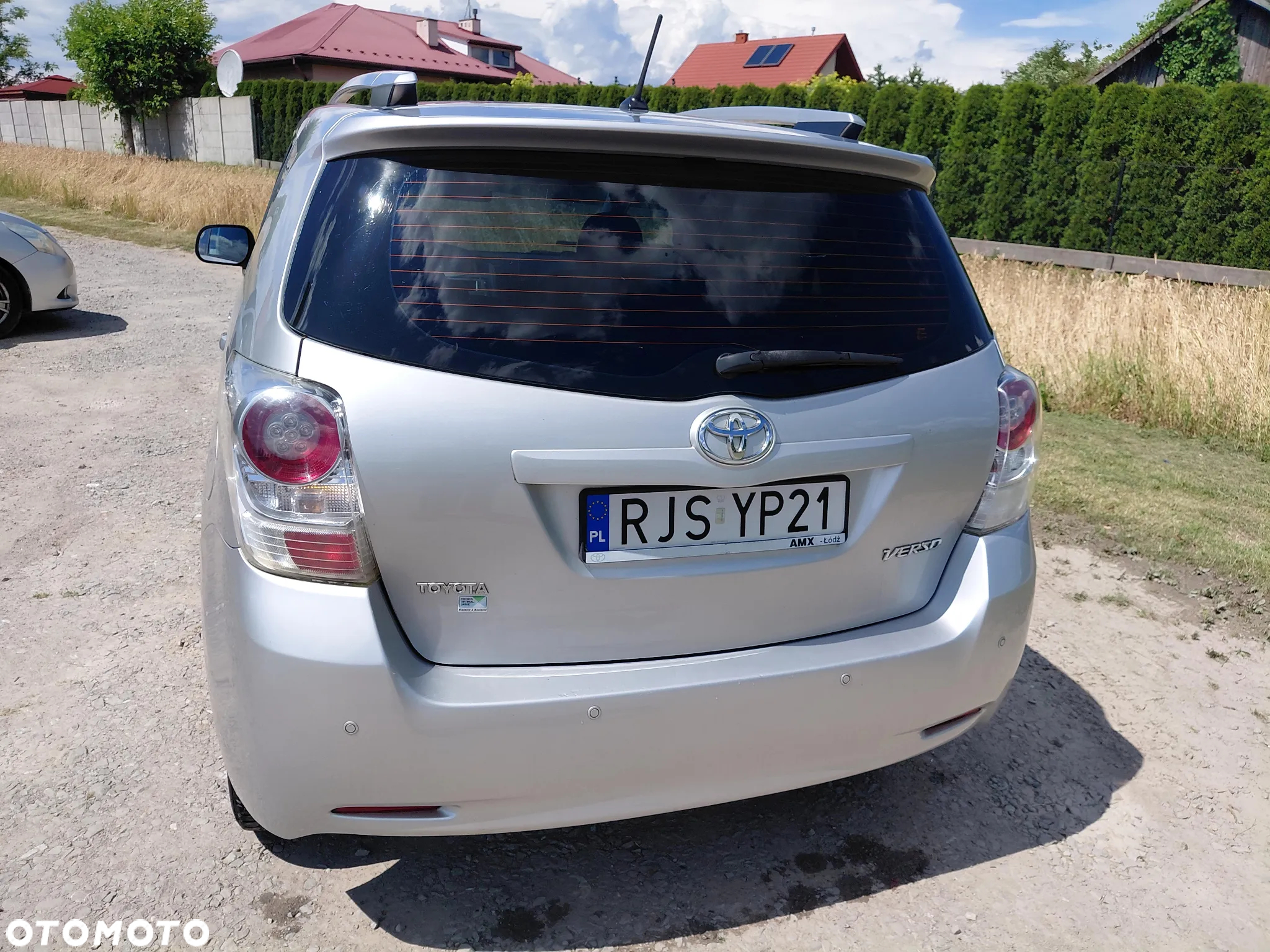 Toyota Verso 2.0 D-4D Sol - 4