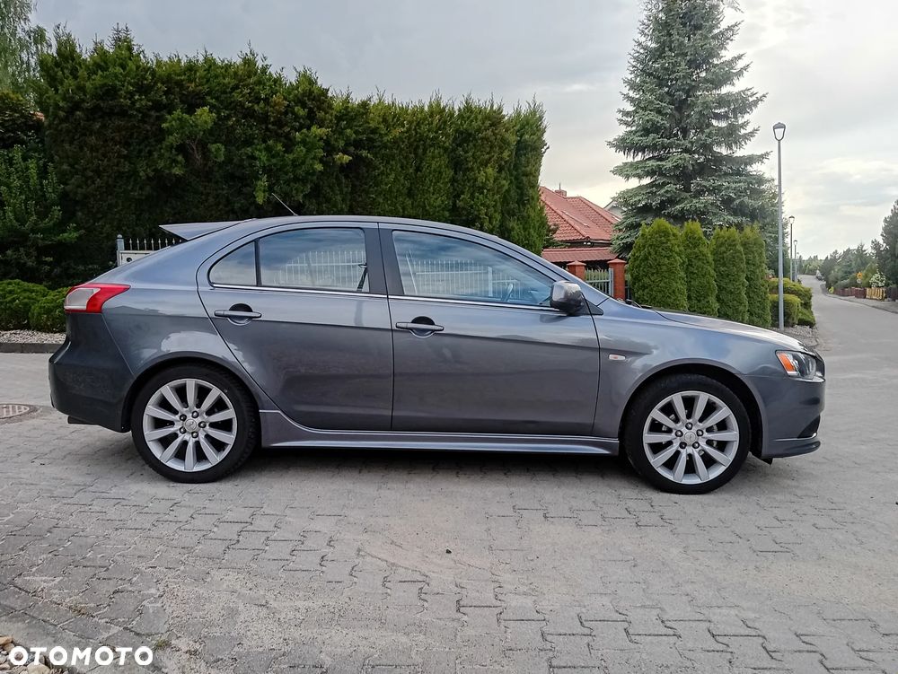 Mitsubishi Lancer 1.8 Intense - 5