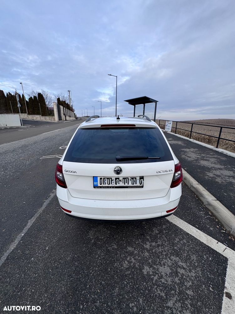 Skoda Octavia - 4